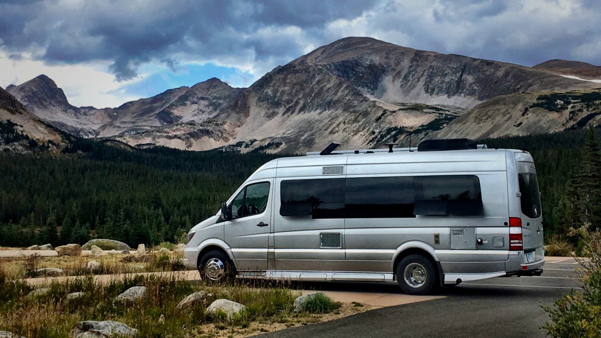 Program Van Blog - VAN LIFE BY DESIGN